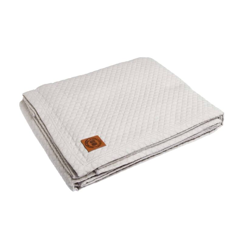 beige/ zand gekleurde fijn geruite bedsprei met town & country labeltje