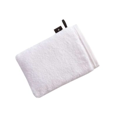 wit washandje met zwarte lus en zwart label met merk Vossen logo