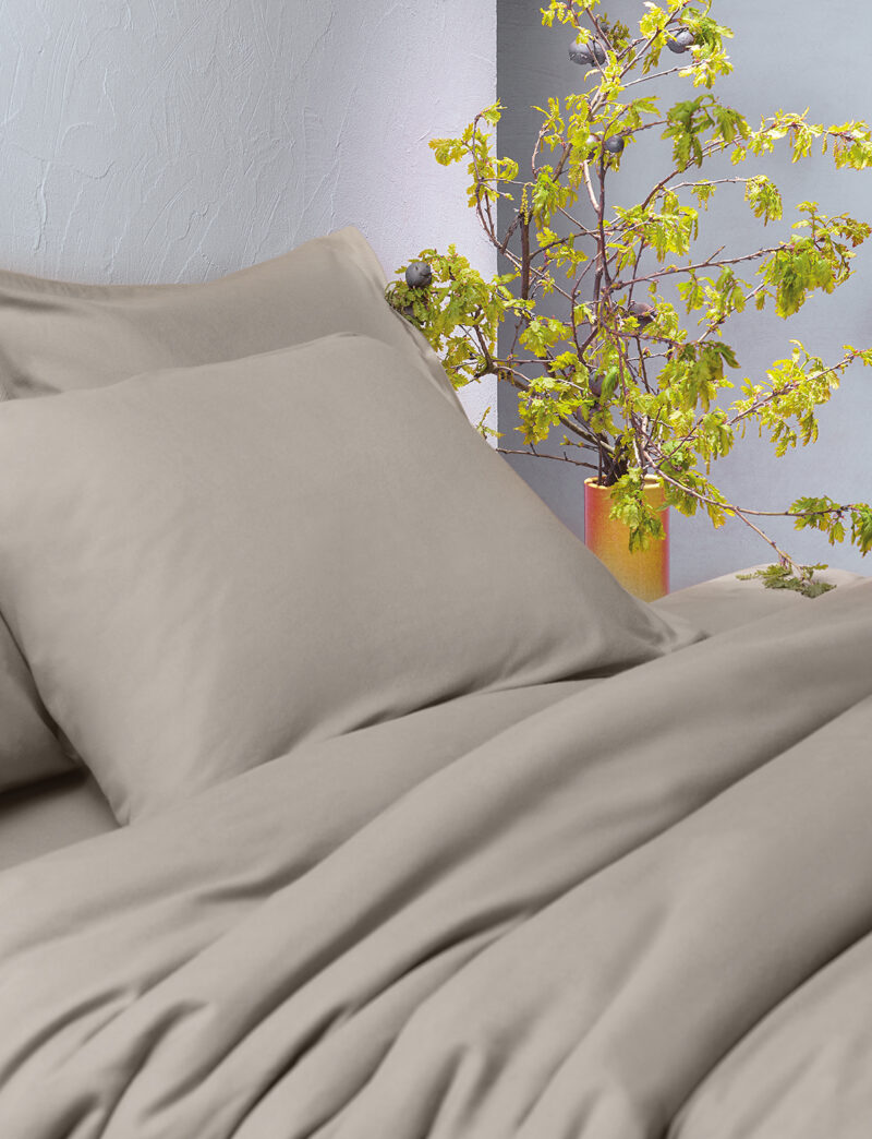 taupe flanel dekbedhoes en plant