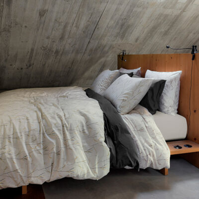 slaapkamer met hout en naturel luxe dekbedhoes